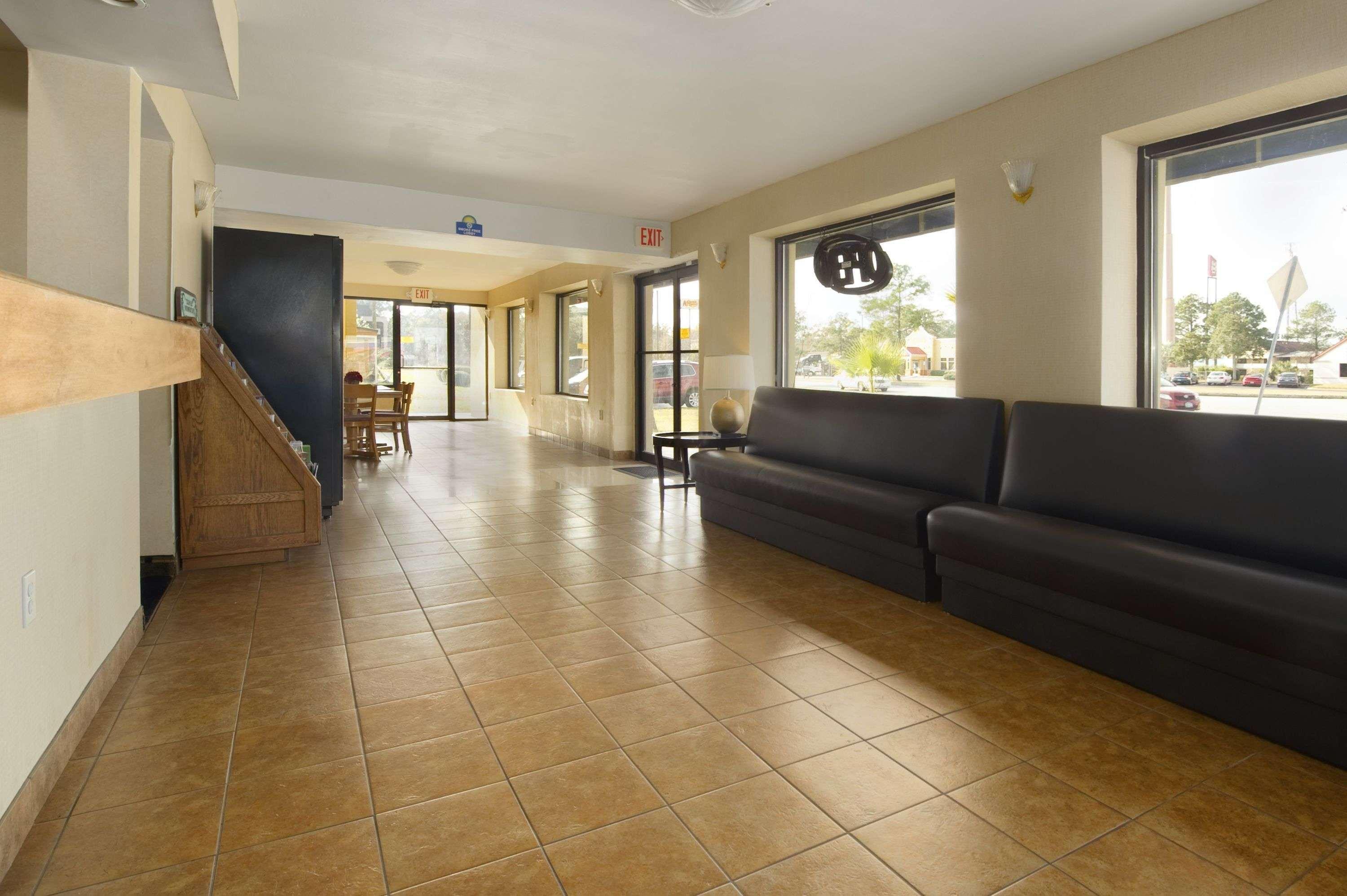 Days Inn By Wyndham Brunswick/St. Simons Area Eksteriør bilde